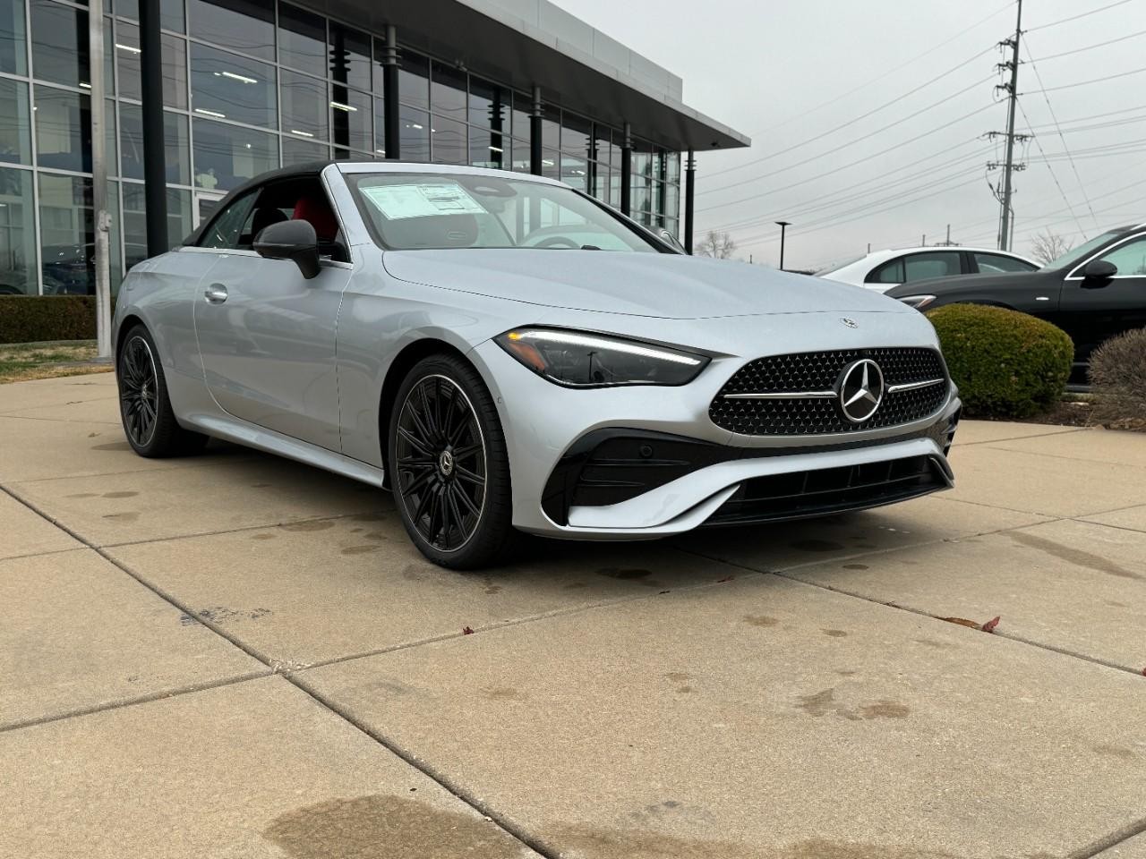 Mercedes-Benz CLE Vehicle Full-screen Gallery Image 6