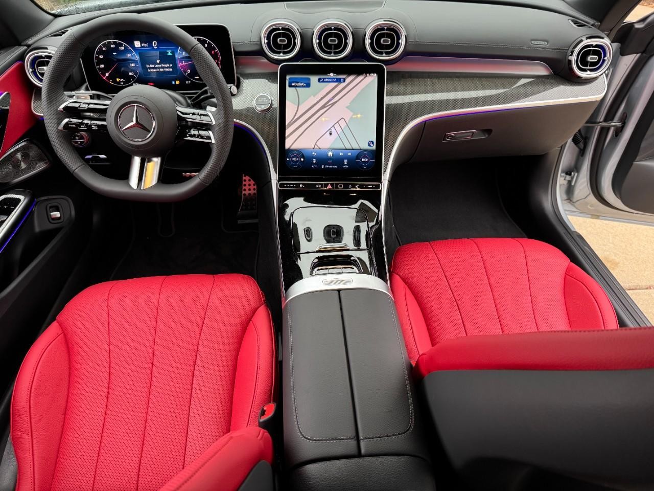 Mercedes-Benz CLE Vehicle Full-screen Gallery Image 11