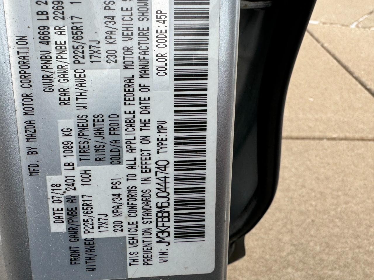 Mazda CX-5 Vehicle Full-screen Gallery Image 30