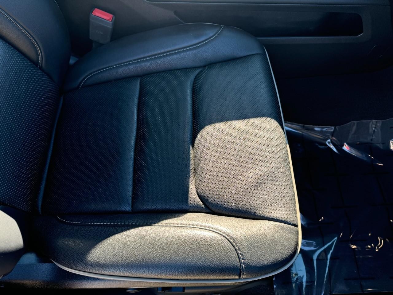 Ram 1500 Vehicle Full-screen Gallery Image 19