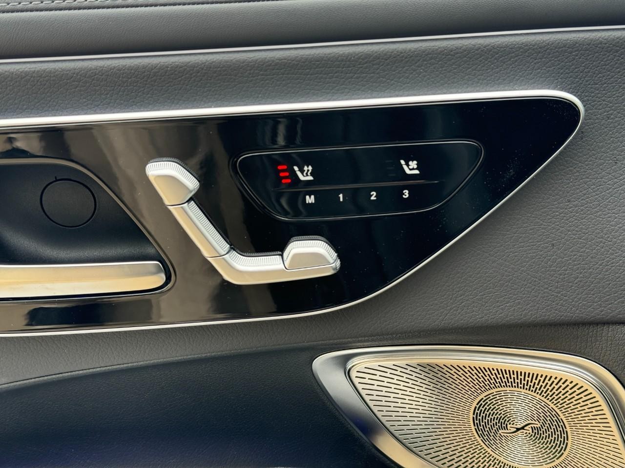 Mercedes-Benz CLE Vehicle Full-screen Gallery Image 22