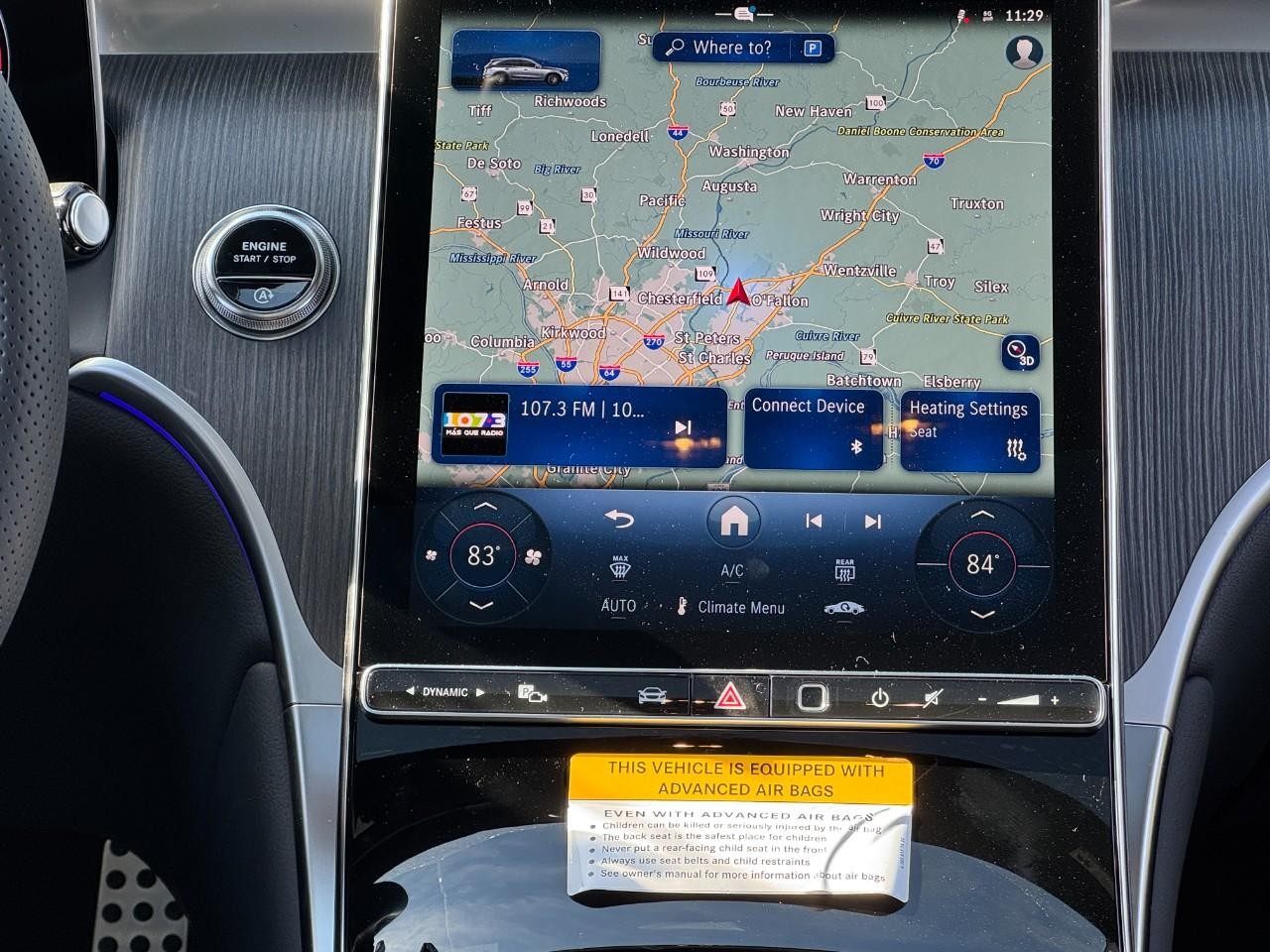 Mercedes-Benz GLC Vehicle Full-screen Gallery Image 14