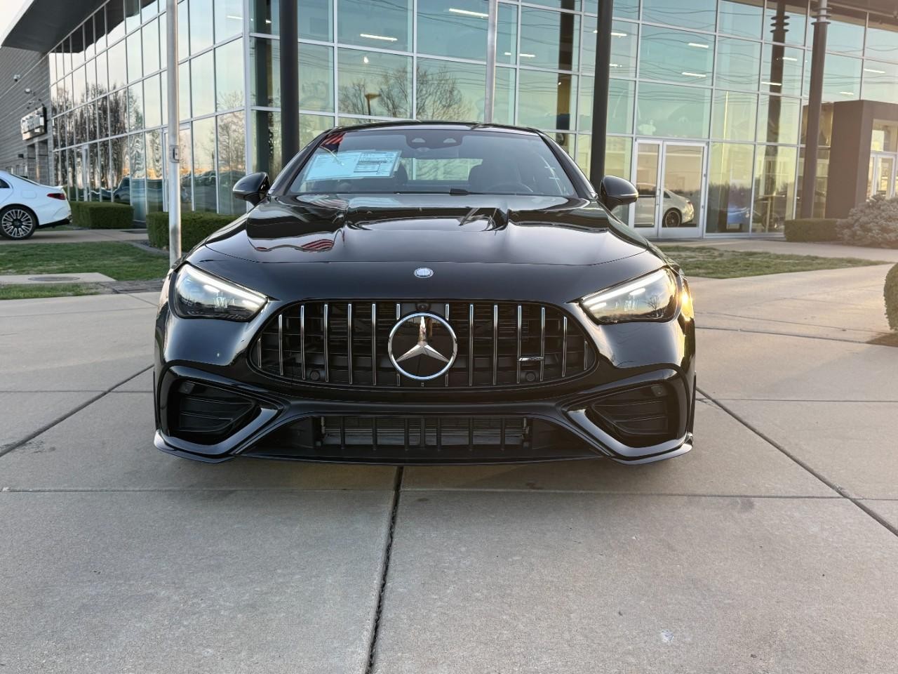 Mercedes-Benz CLE Vehicle Full-screen Gallery Image 7