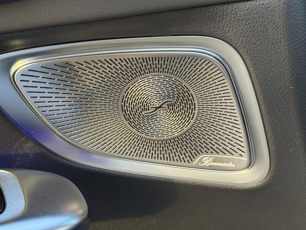 Mercedes-Benz CLE Vehicle Full-screen Gallery Image 25