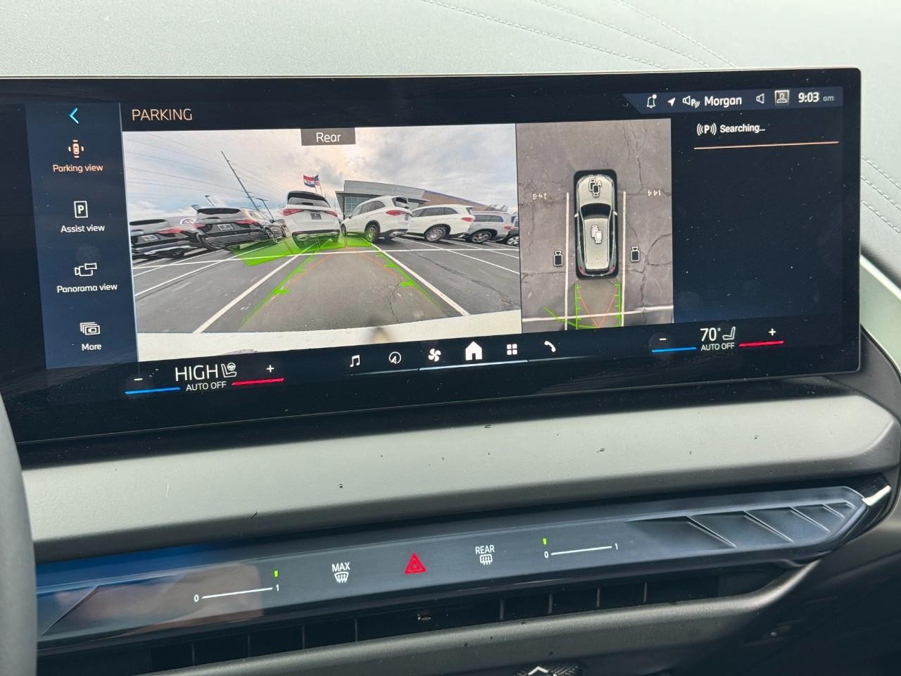 BMW X3 Vehicle Full-screen Gallery Image 30