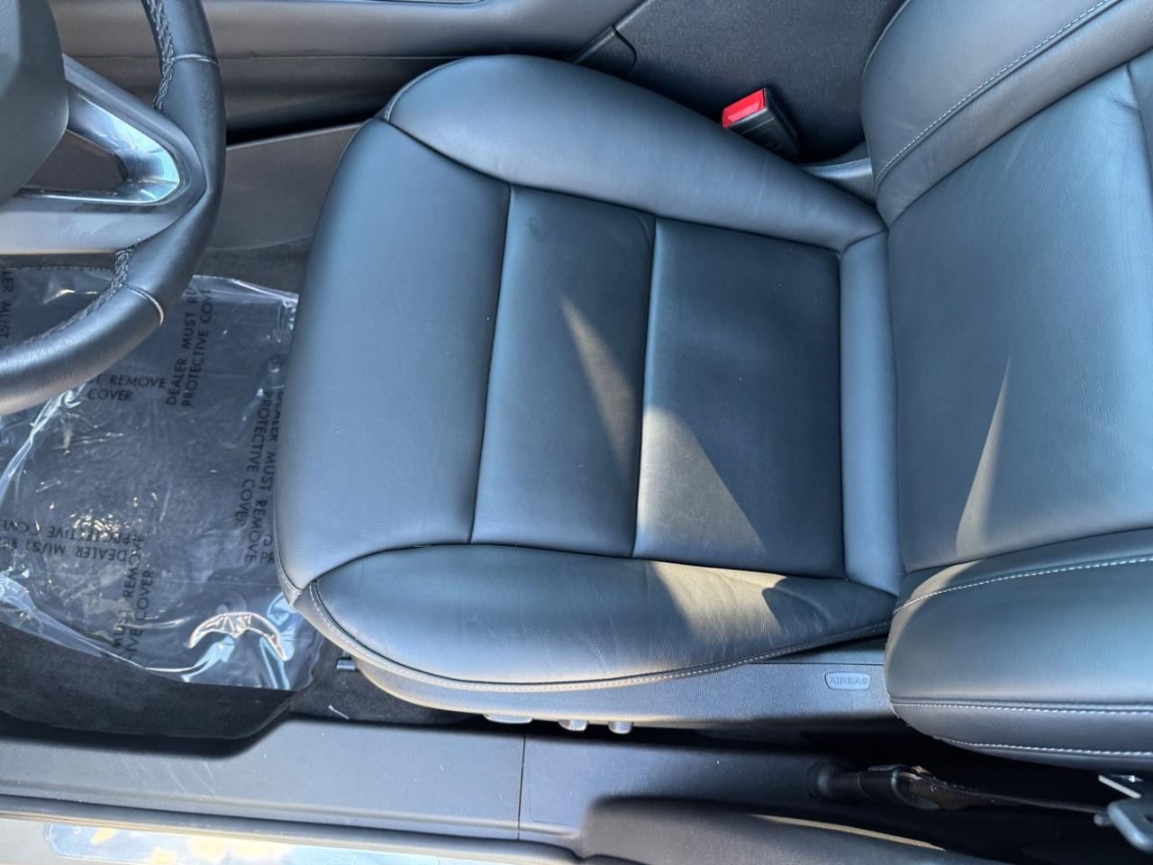 Cadillac XT4 Vehicle Full-screen Gallery Image 27