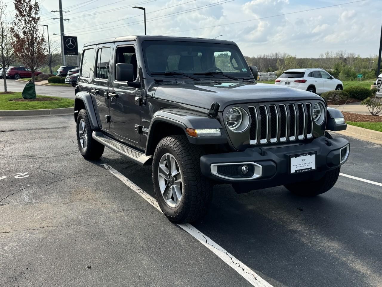 Jeep Wrangler Unlimited Vehicle Full-screen Gallery Image 06