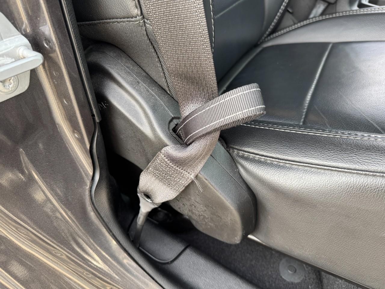 Jeep Wrangler Unlimited Vehicle Full-screen Gallery Image 19