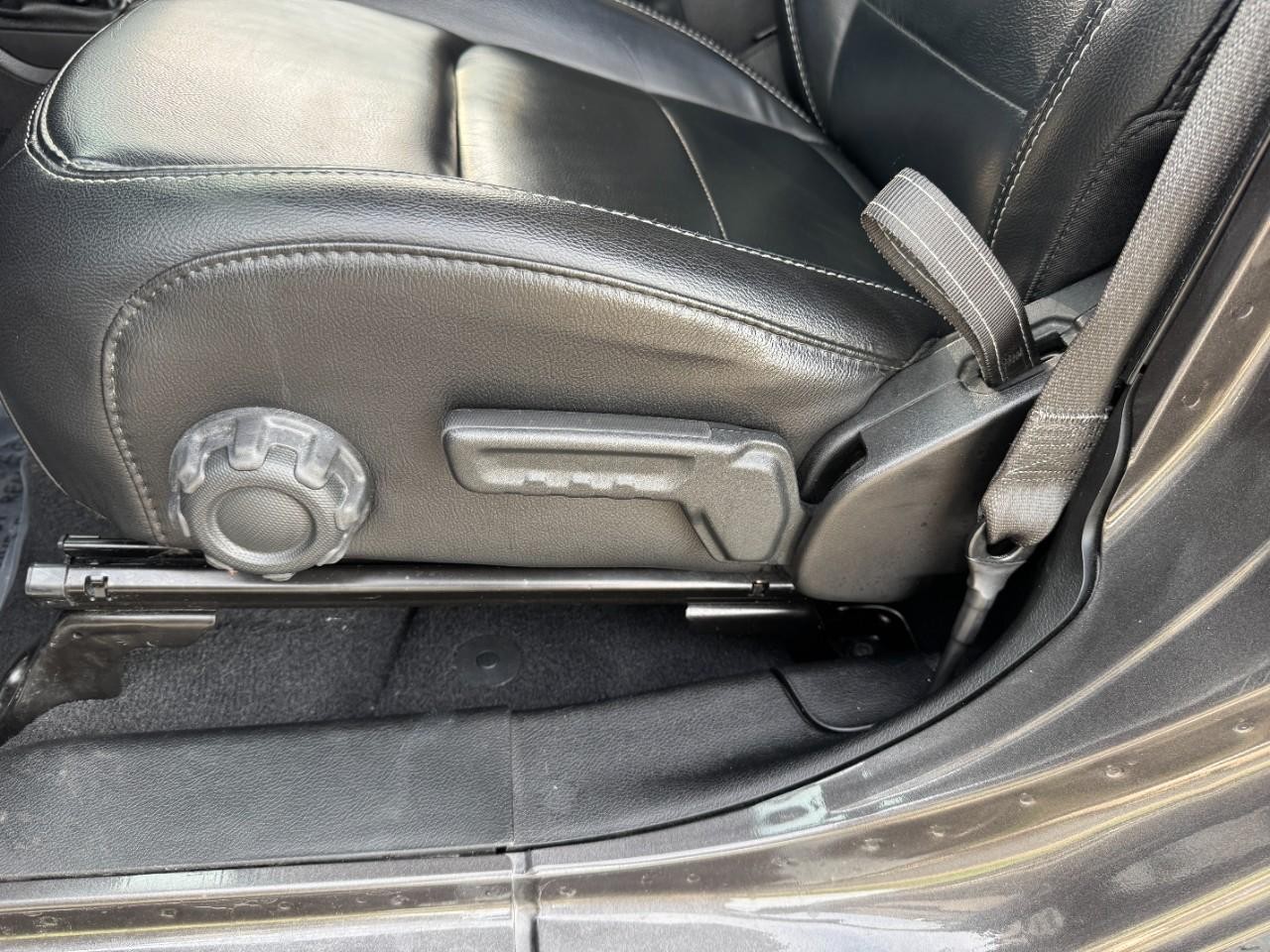 Jeep Wrangler Unlimited Vehicle Full-screen Gallery Image 27