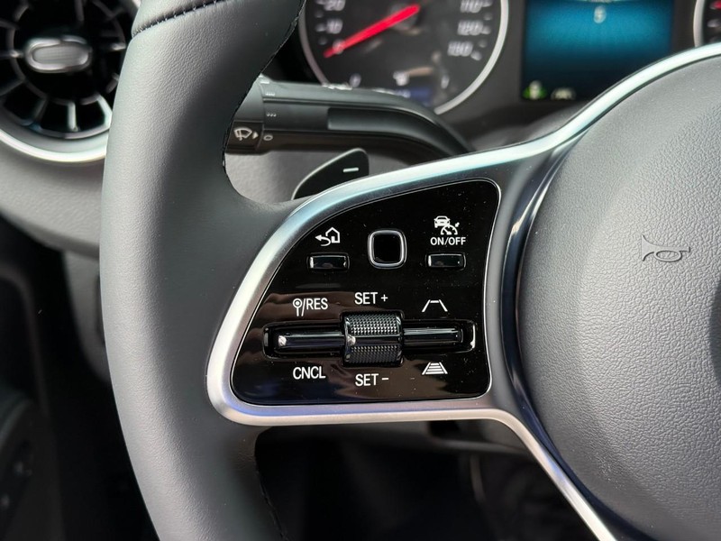 Mercedes-Benz Sprinter Cargo Van Vehicle Full-screen Gallery Image 13