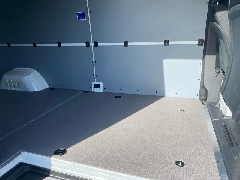Mercedes-Benz Sprinter Cargo Van Vehicle Full-screen Gallery Image 6