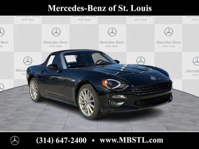 more details - fiat 124 spider