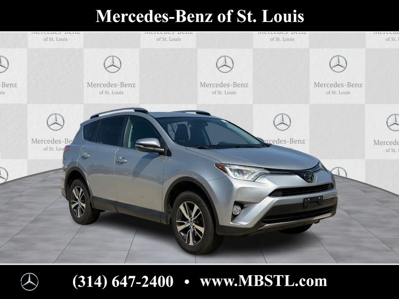 Used 2017 Toyota RAV4 XLE with VIN 2T3RFREV0HW686451 for sale in Louis, MO
