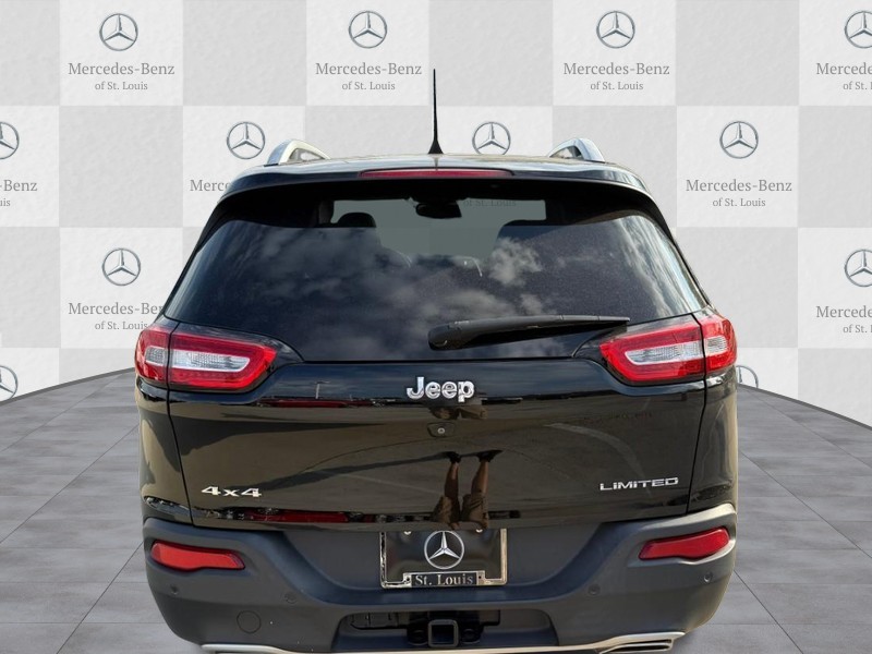 Jeep Cherokee Vehicle Full-screen Gallery Image 7