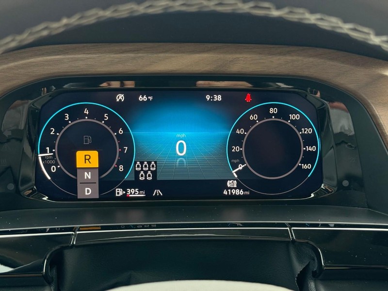 Volkswagen Atlas Vehicle Full-screen Gallery Image 22