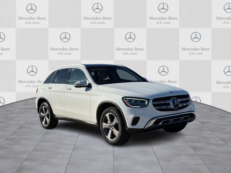 Mercedes-Benz GLC Vehicle Full-screen Gallery Image 6
