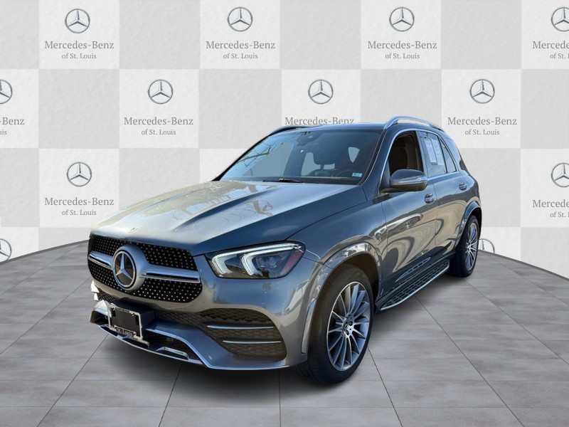 Mercedes-Benz GLE Vehicle Full-screen Gallery Image 5
