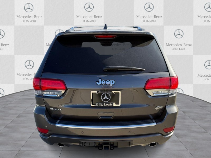 Jeep Grand Cherokee Vehicle Full-screen Gallery Image 7