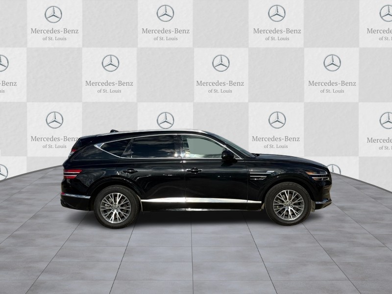 Genesis GV80 Vehicle Full-screen Gallery Image 02