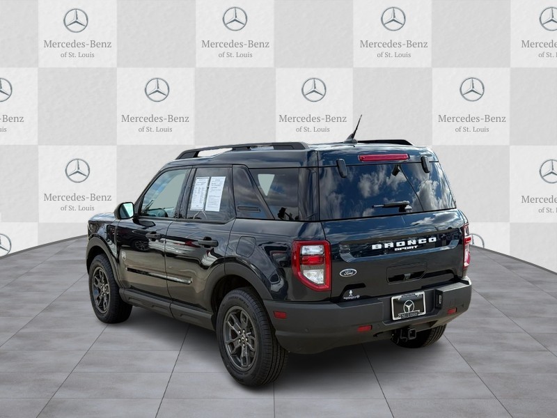 Ford Bronco Sport Vehicle Full-screen Gallery Image 4