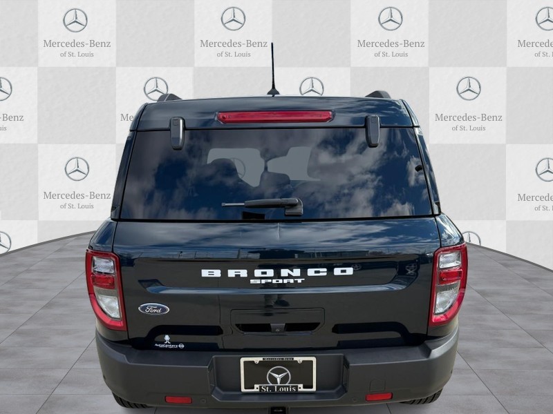 Ford Bronco Sport Vehicle Full-screen Gallery Image 7