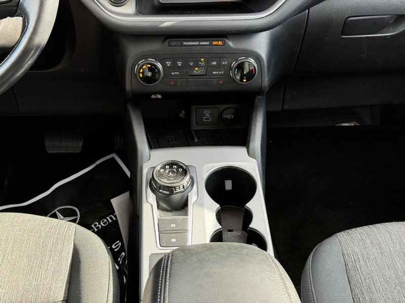 Ford Bronco Sport Vehicle Full-screen Gallery Image 15