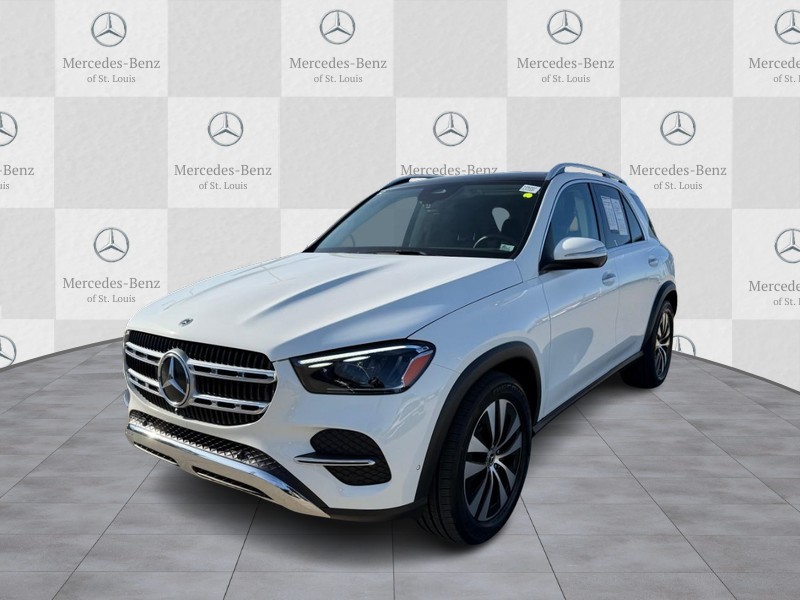Mercedes-Benz GLE Vehicle Full-screen Gallery Image 5