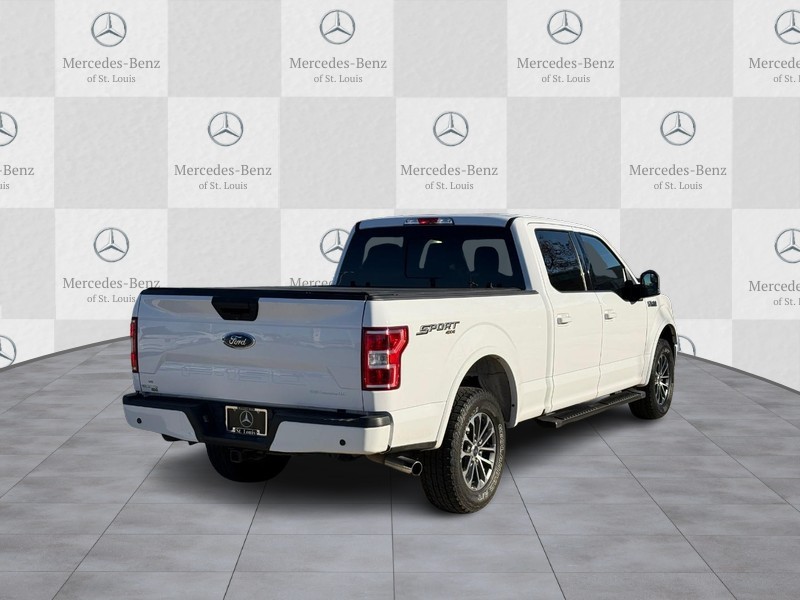 Ford F-150 Vehicle Full-screen Gallery Image 3