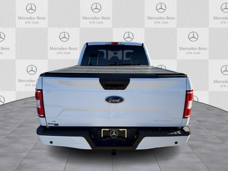 Ford F-150 Vehicle Full-screen Gallery Image 6