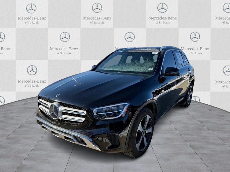 Mercedes-Benz GLC Vehicle Full-screen Gallery Image 7
