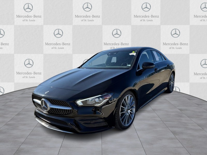 Mercedes-Benz CLA Vehicle Full-screen Gallery Image 06