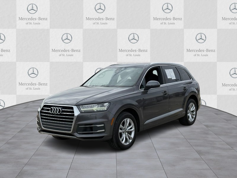 Audi Q7 Vehicle Full-screen Gallery Image 5