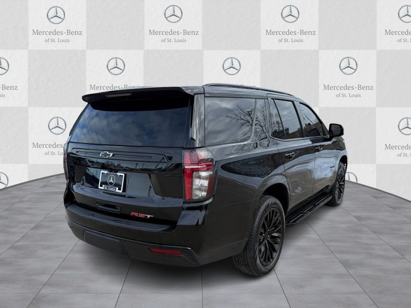 Chevrolet Tahoe Vehicle Full-screen Gallery Image 3