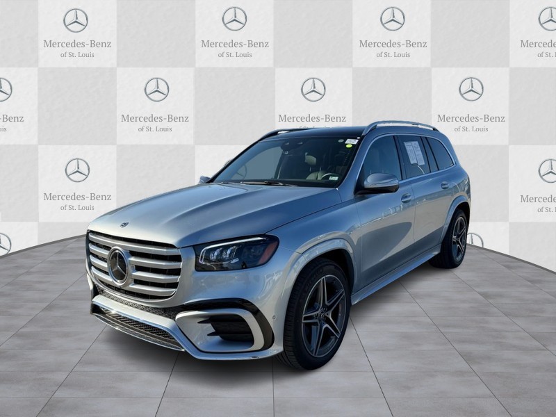 Mercedes-Benz GLS Vehicle Full-screen Gallery Image 7
