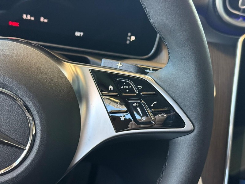 Mercedes-Benz CLE Vehicle Full-screen Gallery Image 20