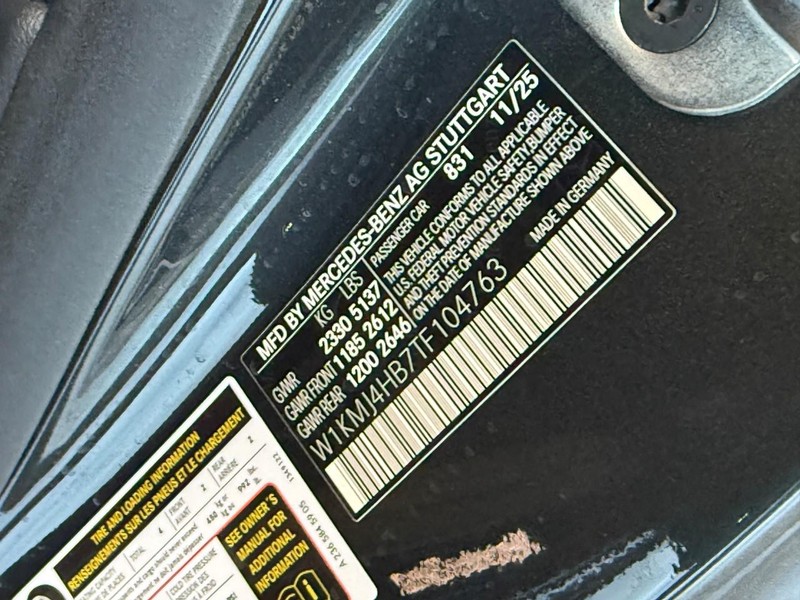 Mercedes-Benz CLE Vehicle Full-screen Gallery Image 22