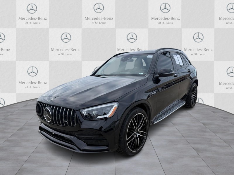 Mercedes-Benz GLC Vehicle Full-screen Gallery Image 5