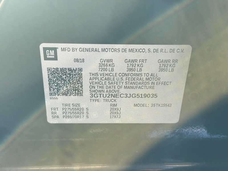 GMC Sierra 1500 Vehicle Full-screen Gallery Image 24