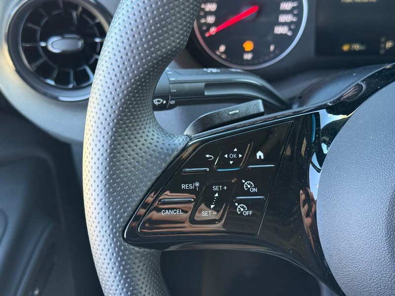 Mercedes-Benz Sprinter Cargo Van Vehicle Full-screen Gallery Image 10