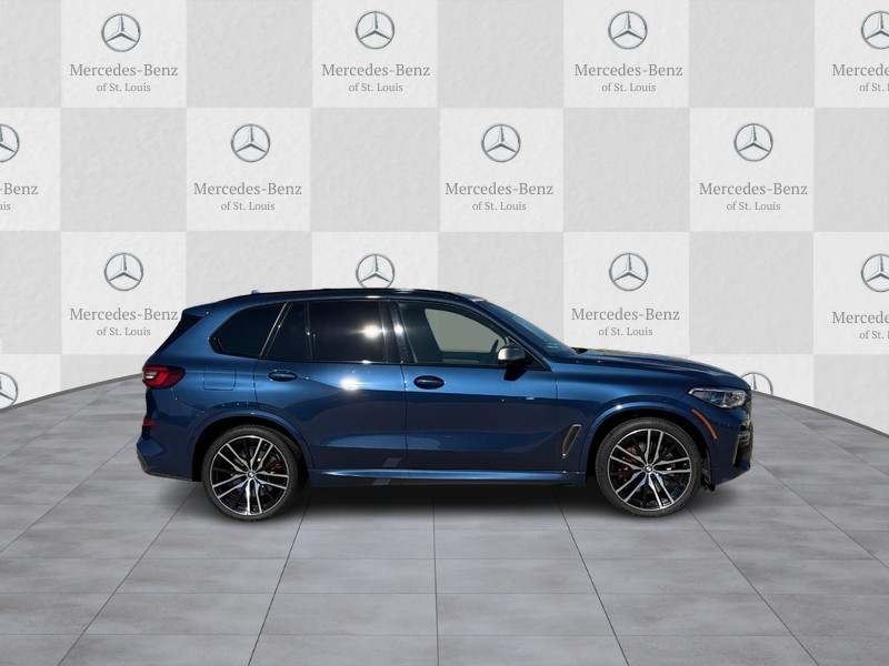 BMW X5 Vehicle Full-screen Gallery Image 2