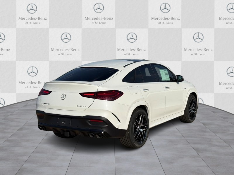 Mercedes-Benz GLE Vehicle Full-screen Gallery Image 3