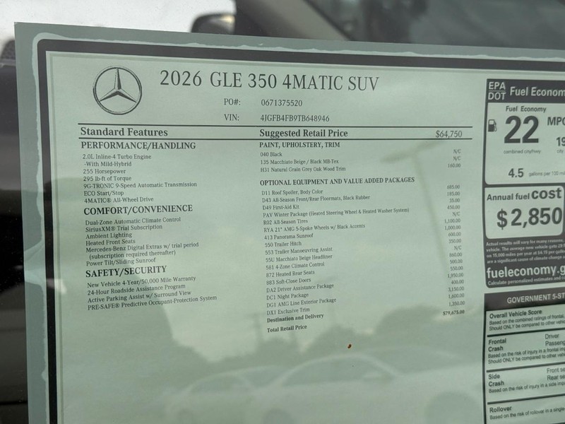 Mercedes-Benz GLE Vehicle Full-screen Gallery Image 4