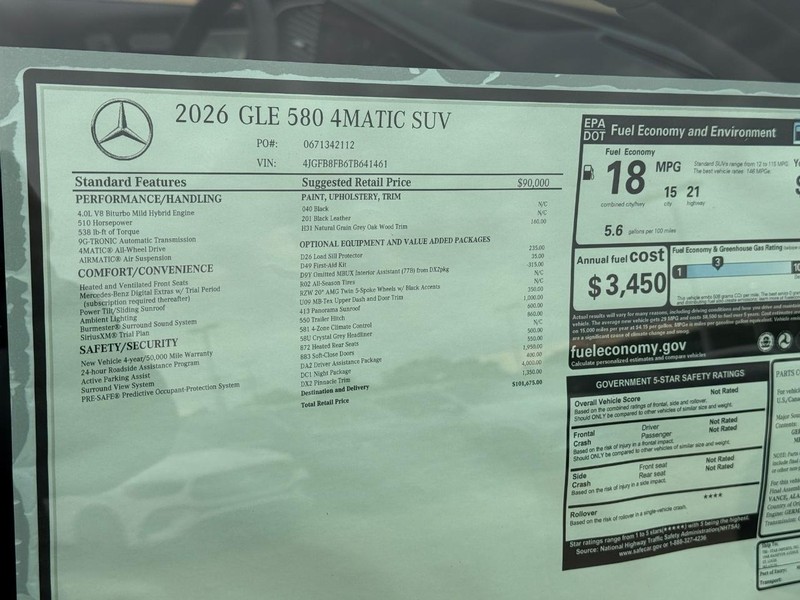 Mercedes-Benz GLE Vehicle Full-screen Gallery Image 4
