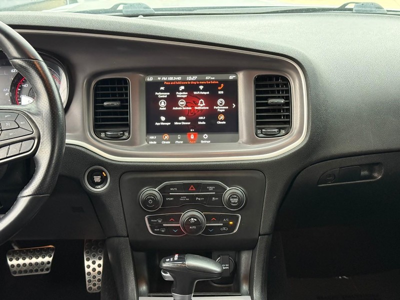 Dodge Charger Vehicle Full-screen Gallery Image 13
