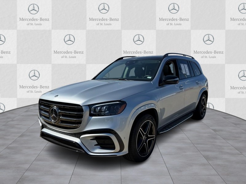 Mercedes-Benz GLS Vehicle Full-screen Gallery Image 5