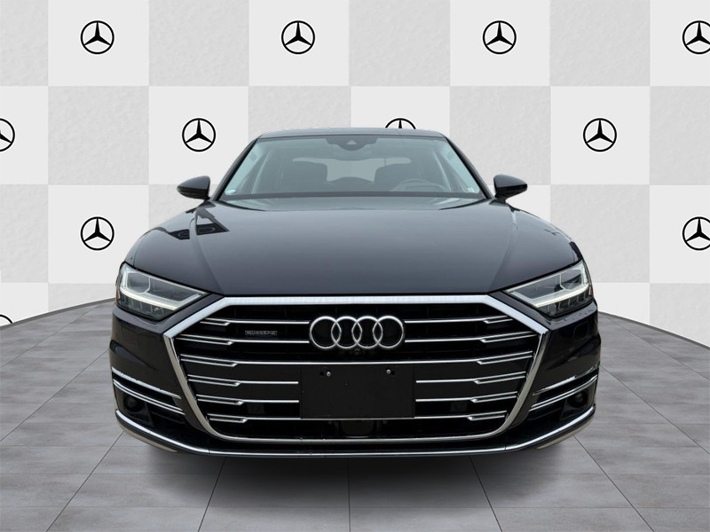Audi A8 Vehicle Full-screen Gallery Image 5
