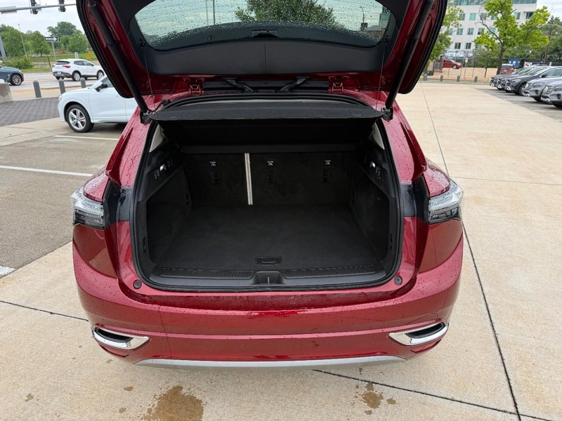 Buick Envision Vehicle Full-screen Gallery Image 08