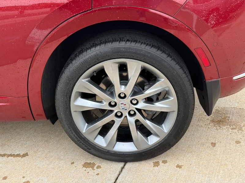 Buick Envision Vehicle Full-screen Gallery Image 09