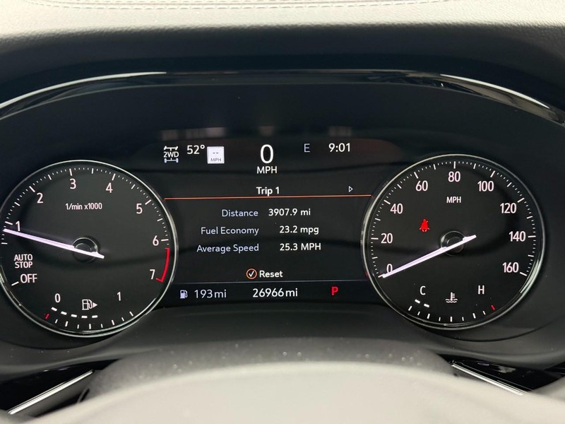 Buick Envision Vehicle Full-screen Gallery Image 24