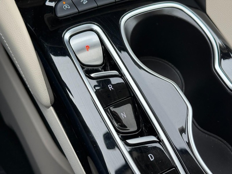 Buick Envision Vehicle Full-screen Gallery Image 25